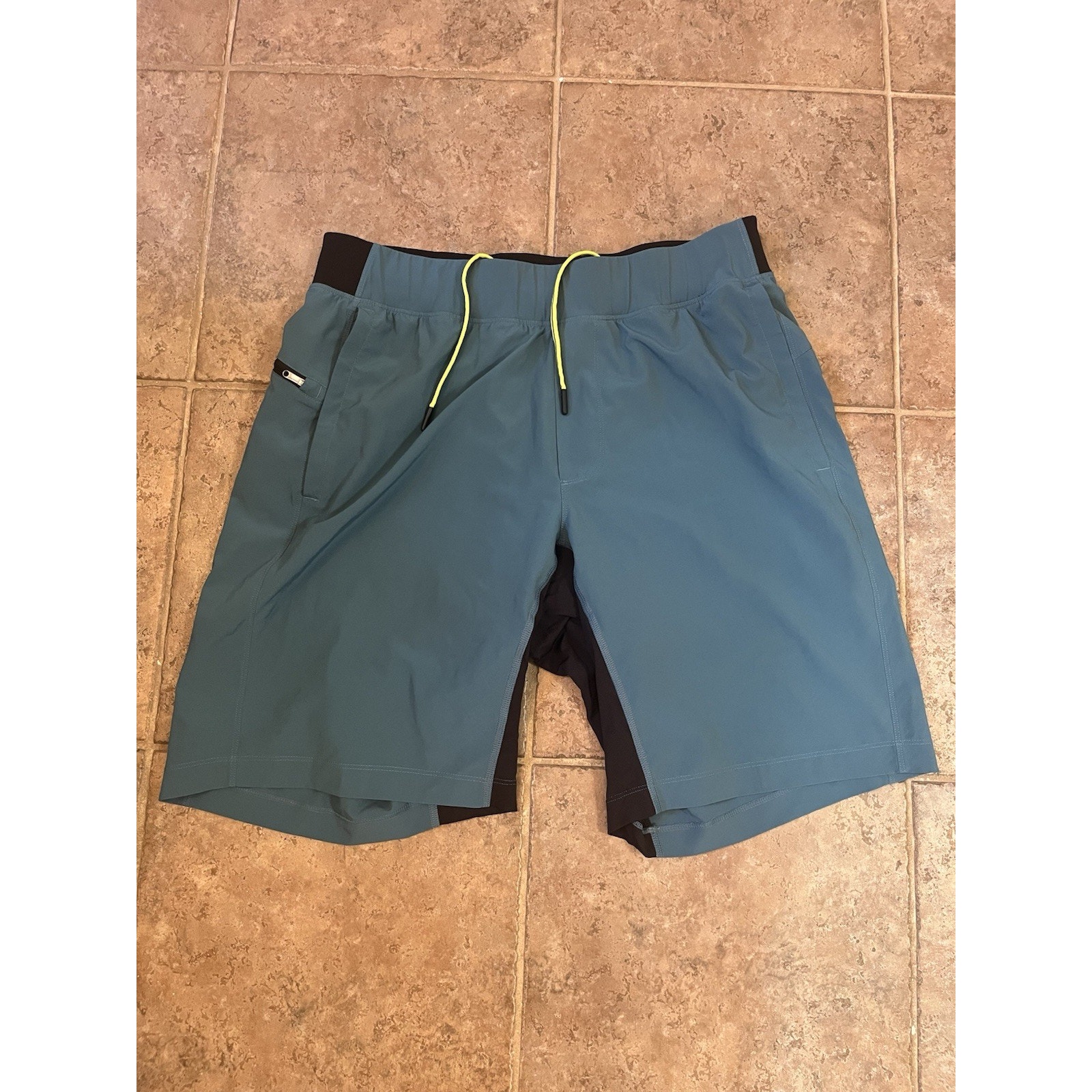 Lululemon 9 Lined L THE Shorts Dete Turquoise Blue Drawstring Waist Athletic